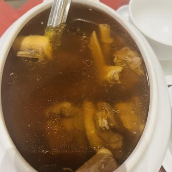 The Mandarin - 30磅做的水鱼汤 - Chinese Near Me - Menlo Park, California The Mandarin - 30磅做的水鱼汤 - Chinese Near Me - Menlo Park, California