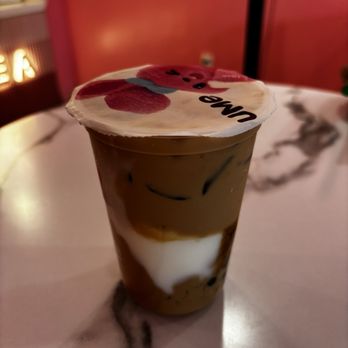 Ume Tea - [UMe]Brown Sugar Boba & Mochi Black Milk Tea - Bubble Tea Near Me - San Jose, California