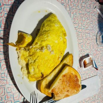Little Dog Diner - Crab omelette - Diners Near Me - Norfolk, Virginia Little Dog Diner - Crab omelette - Diners Near Me - Norfolk, Virginia