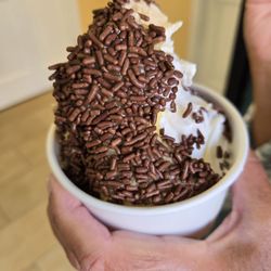 Strollos Italian Ice - Cappuccino Mango and Vanilla with chocolate sprinkles