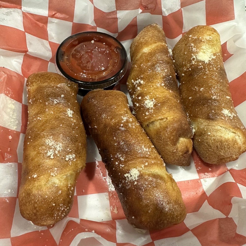 Mattenga's Pizzeria Callaghan - Delicious Homemade Pizza Rolls. - Pizza Near Me - San Antonio, Texas Mattenga's Pizzeria Callaghan - Delicious Homemade Pizza Rolls. - Pizza Near Me - San Antonio, Texas