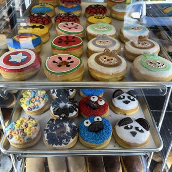 Donut Queen - Donuts Near Me - Simi Valley, California