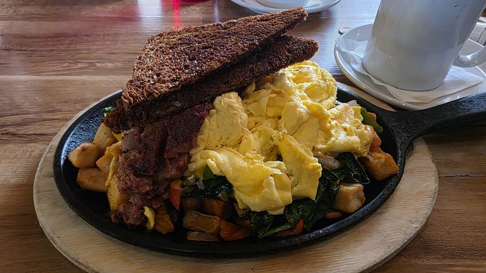 Seward's Folly Bar & Grill