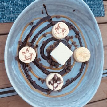 Foodcraft - Complimentary cheesecake bite plate with homemade marshmallow. Delicious - Seafood Near Me - Gulf Shores, Alabama Foodcraft - Complimentary cheesecake bite plate with homemade marshmallow. Delicious - Seafood Near Me - Gulf Shores, Alabama