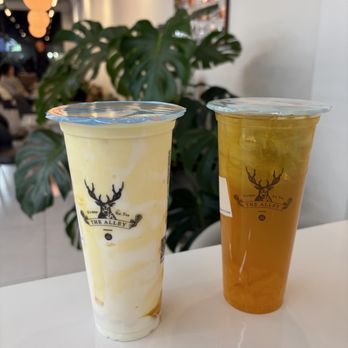 The Alley - Mango yogurt smoothie and Orange peach oolong - Bubble Tea Near Me - Fairfax, Virginia The Alley - Mango yogurt smoothie and Orange peach oolong - Bubble Tea Near Me - Fairfax, Virginia