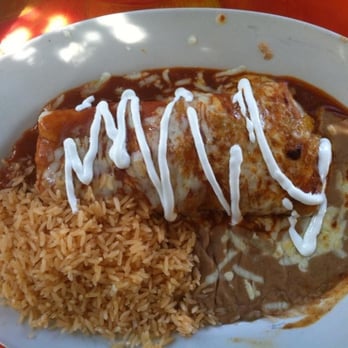 Salsa & Beer - Emily's burrito - Mexican Near Me - Van Nuys, California Salsa & Beer - Emily's burrito - Mexican Near Me - Van Nuys, California