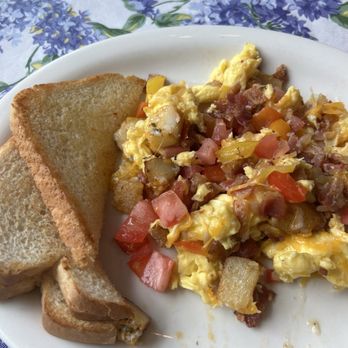 That Little Place On Main - Scrambled Bowl I think - Diners Near Me - Little Falls, New York