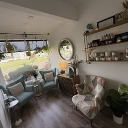Gettys Muscle Therapy - Cozy Waiting Room