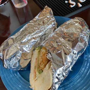 CreoleSoul - Catfish po' boy - Cajun/Creole Near Me - Des Moines, Washington