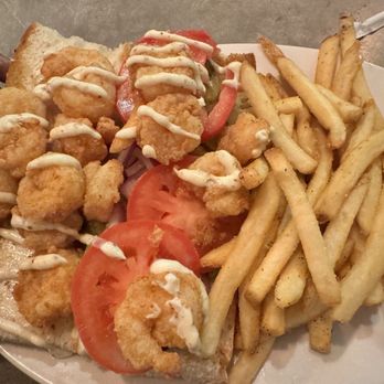 Fish City Grill - Shrimp poboy - Seafood Near Me - San Antonio, Texas