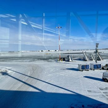 YYC Calgary International Airport - Airports Near Me - Calgary, Alberta YYC Calgary International Airport - Airports Near Me - Calgary, Alberta