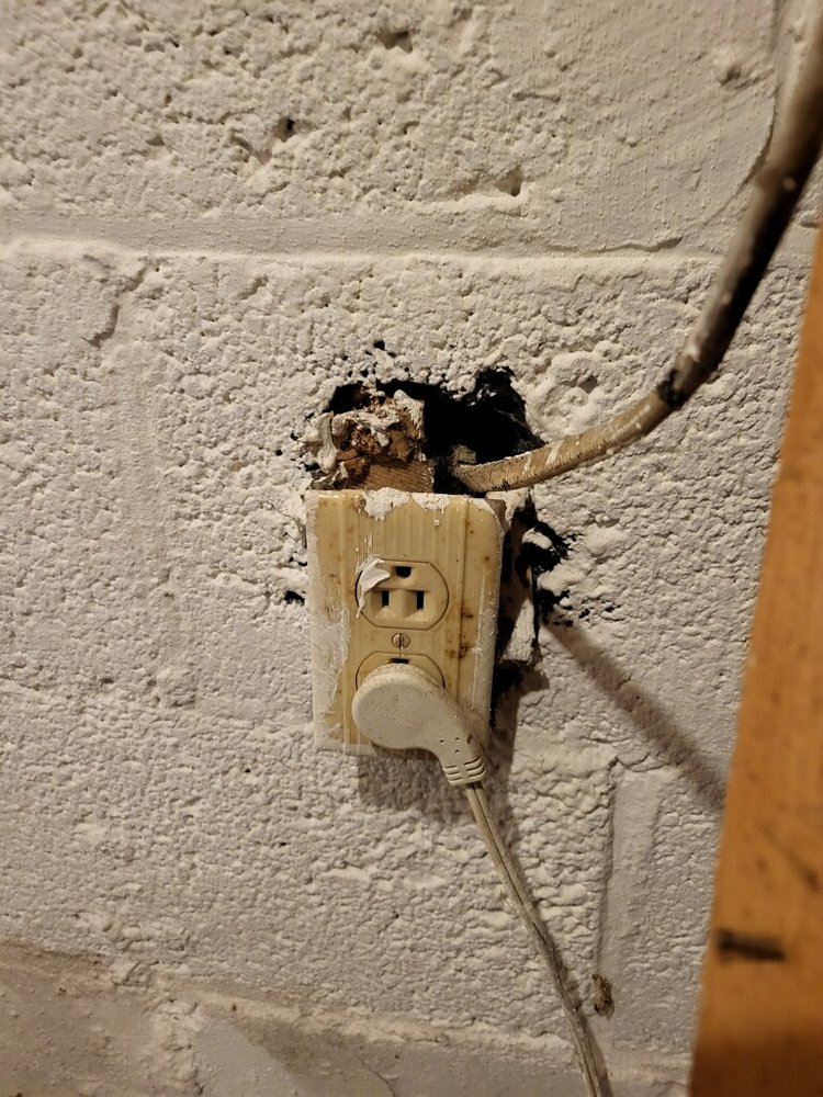 Slide of Sunshine Trade Services