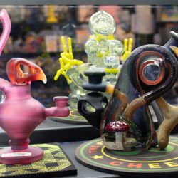 Happy Clouds Smoke Shop