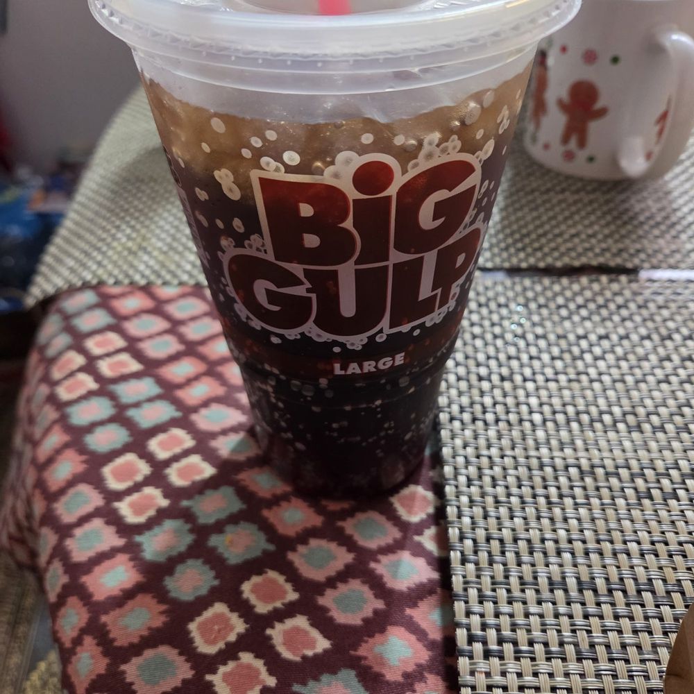 7-Eleven - Large big glup which I chose coke and it was not good - Convenience Stores Near Me - Mission Hills, California 7-Eleven - Large big glup which I chose coke and it was not good - Convenience Stores Near Me - Mission Hills, California