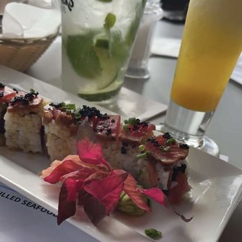 Rumrunners - Mojito, Mango Margarita, and sushi - Seafood Near Me - Cape Coral, Florida