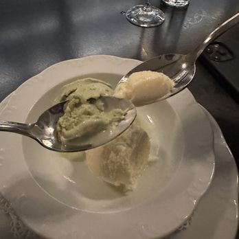 The Milton Inn - Pistachio and vanilla ice cream - French Near Me - Sparks Glencoe, Maryland The Milton Inn - Pistachio and vanilla ice cream - French Near Me - Sparks Glencoe, Maryland