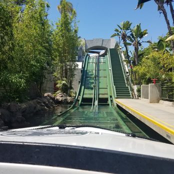 Jurassic World The Ride - Front Row !!! - Amusement Parks Near Me - Universal City, California