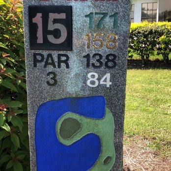 Summerfield Crossings Golf Club - Island hole - Golf Near Me - Riverview, Florida