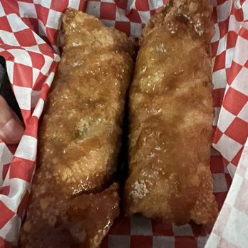 Jive Turkey Hut - Mac and cheese and green egg roll. - Soul Food Near Me - Charlotte, North Carolina Jive Turkey Hut - Mac and cheese and green egg roll. - Soul Food Near Me - Charlotte, North Carolina