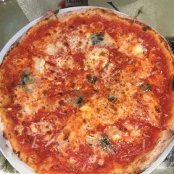 La Luna - Quattro formagi - Italian Near Me - London, XGL