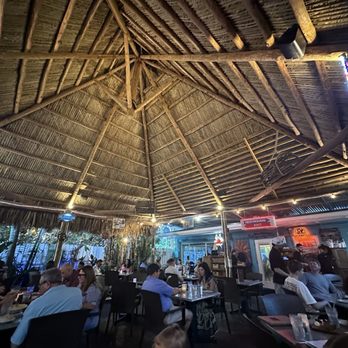 Lazy Lobster Seafood Restaurant - Outside sitting area - Seafood Near Me - Key Largo, Florida Lazy Lobster Seafood Restaurant - Outside sitting area - Seafood Near Me - Key Largo, Florida