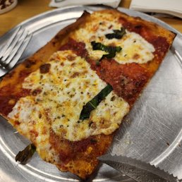 Margarita pizza