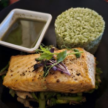 El Farol Restaurant - Salmon entree - Spanish Near Me - Santa Fe, New Mexico El Farol Restaurant - Salmon entree - Spanish Near Me - Santa Fe, New Mexico