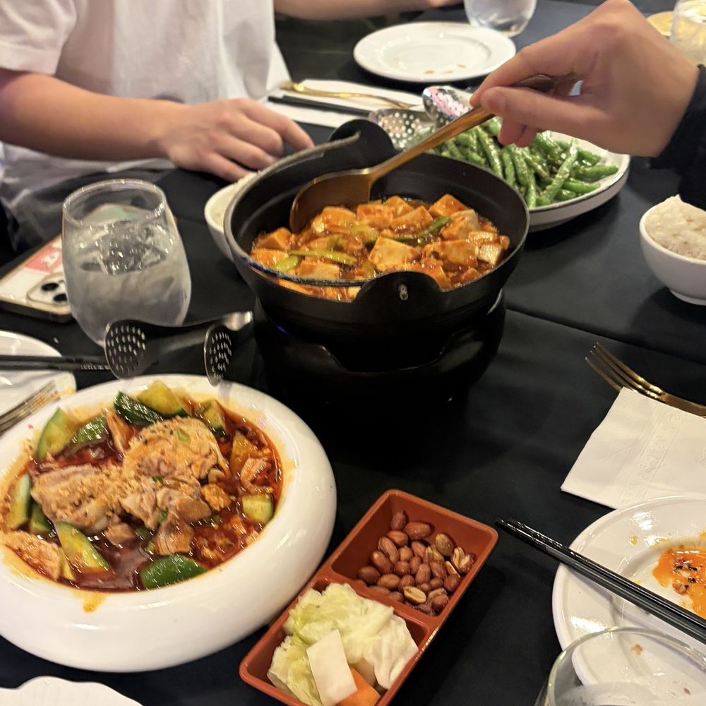 Mapo tofu, string beans Mapo tofu, string beans