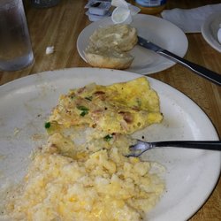 Angela's Family Restaurant - Western omelet with chees grits and homemade biscuit