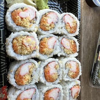 Casa Sushi - spicy crunchy crab rolls - Sushi Bars Near Me - Toronto, Ontario Casa Sushi - spicy crunchy crab rolls - Sushi Bars Near Me - Toronto, Ontario