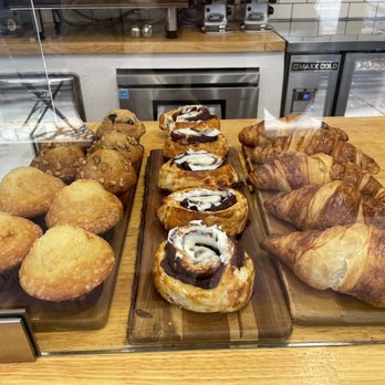 Classico Takeout & Empanadas - Cafes Near Me - Louisville, Kentucky