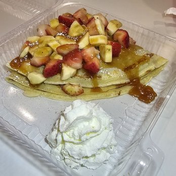 La Michoacana Fiesta - Strawberry Banana Crepe - Ice Cream & Frozen Yogurt Near Me - Kent, Washington