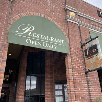 Linn's Restaurant - Storefront - American Near Me - Cambria, California