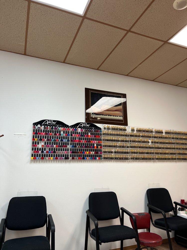 PRETTY NAILS 29 Photos & 28 Reviews 4300 Kingsway, Burnaby, British