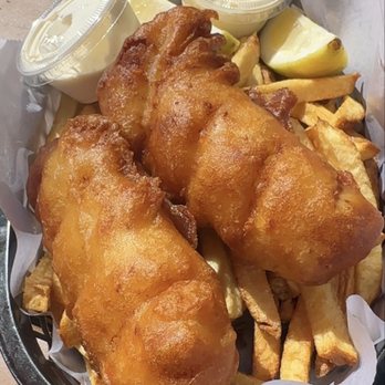 The Lookout Bar & Grill - Fish and chips - Sports Bars Near Me - Oxnard, California