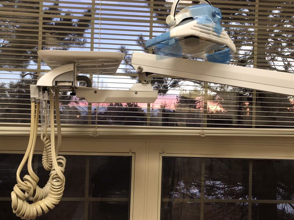 HIGH DESERT ENDODONTIC SPECIALISTS 28 Reviews 4101 Caughlin Sq