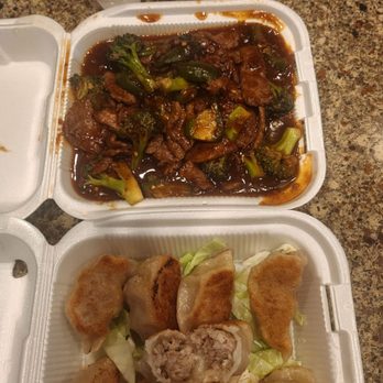 Happy Dragon Restaurant - Best potstickers ever and mongolian beef with broccoli and bell peppers! Best chinese food! - Chinese Near Me - Tracy, California