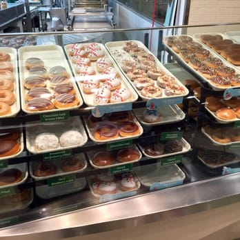 Krispy Kreme - Fresh Donut Counter - Krispy Kreme Doughnuts - Coffee & Tea Near Me - Vancouver, Washington