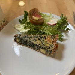 Carmel Food Tours - Carmel Cafe: Spinach quiche