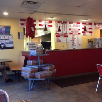 Rialto Pizza - Counter view - Pizza Near Me - Pittsburgh, Pennsylvania Rialto Pizza - Counter view - Pizza Near Me - Pittsburgh, Pennsylvania