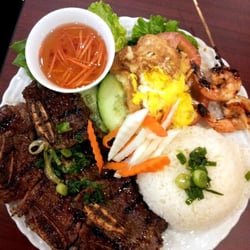 Pho Hien Trang - One of my favorites. Found it on the facebook page.