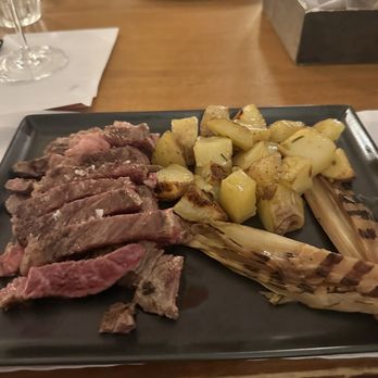 Osteria del Pettirosso - Italian Near Me - Rovereto, Tennessee
