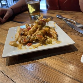 Flatiron bites & brews - Cocktail Bars Near Me - Albuquerque, New Mexico