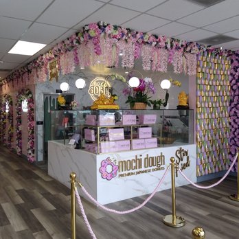 Bober Tea - Front counter for pickup. - Desserts Near Me - Stockton, California