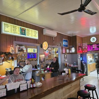 G & R Tavern - Desserts Near Me - Waldo, Ohio