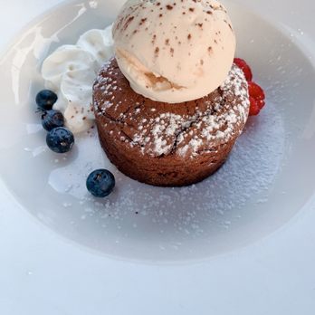 Diana's Oyster Bar And Grill - Lava cake - Seafood Near Me - Markham, Ontario