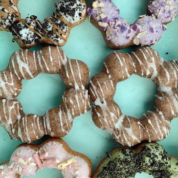 Dochi - Mix of donuts - Donuts Near Me - Seattle, Washington Dochi - Mix of donuts - Donuts Near Me - Seattle, Washington