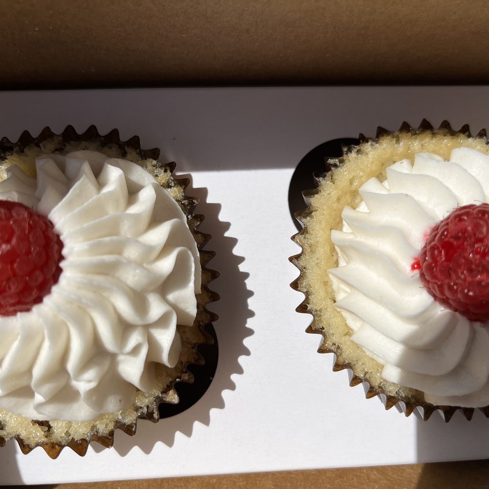Cupcakin' Bake Shop - Vegan Vanilla Raspberry cupcake - Cupcakes Near Me - Oakland, California Cupcakin' Bake Shop - Vegan Vanilla Raspberry cupcake - Cupcakes Near Me - Oakland, California