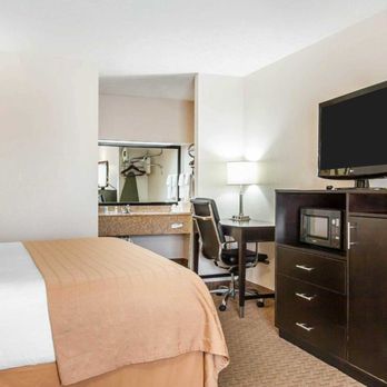 Quality Inn Savannah South - Hotels Near Me - Savannah, Tennessee