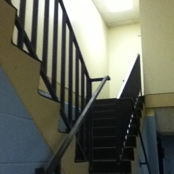 Courts Plus - Down the stairs - Gyms Near Me - Elmhurst, Illinois
